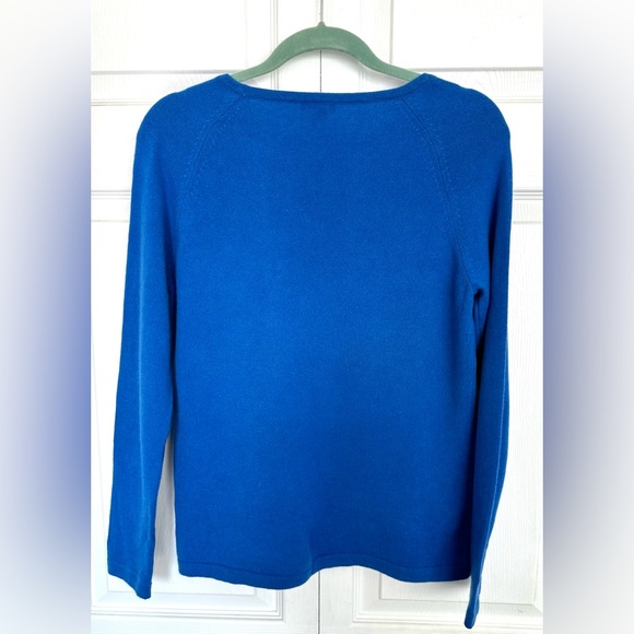 Prive 100% Cashmere Sapphire Blue Crew Neck Long Sleeved 100% Sweater-Size Med - Picture 9 of 10